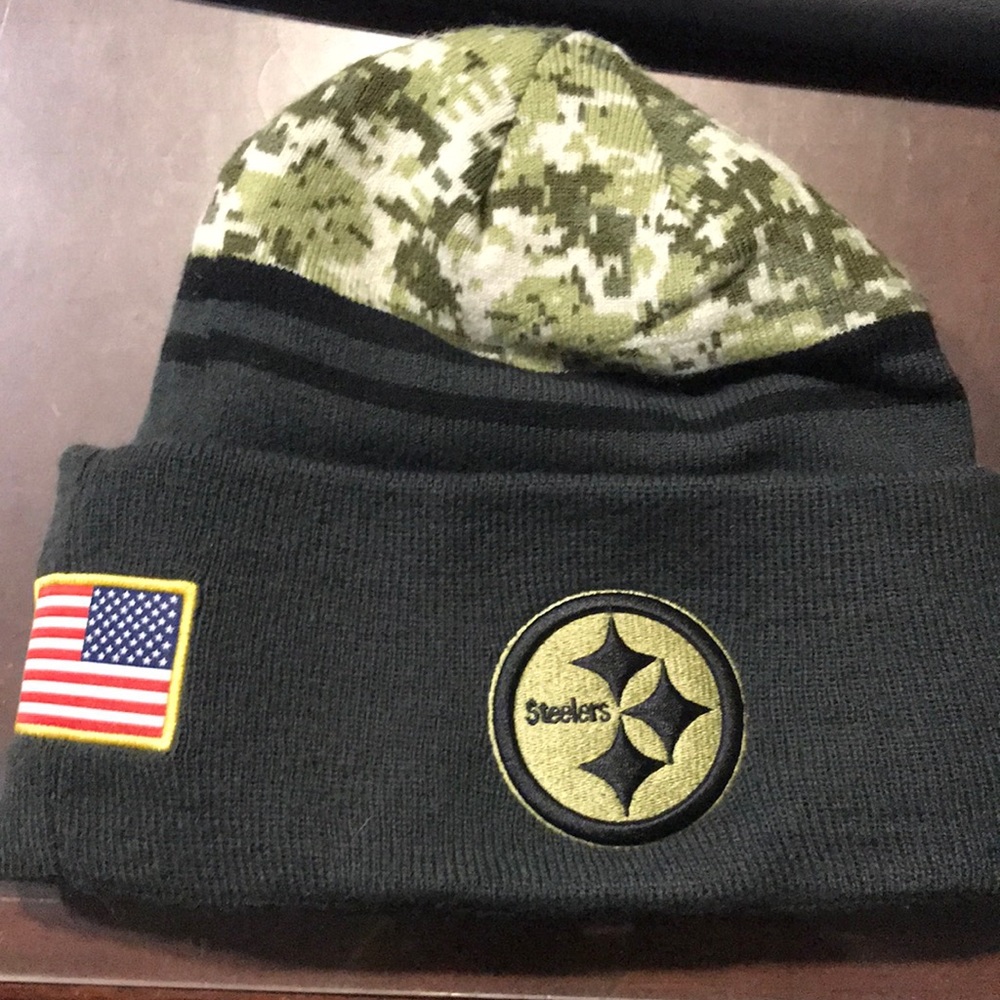 Pittsburgh Steelers Salute to Service beanie